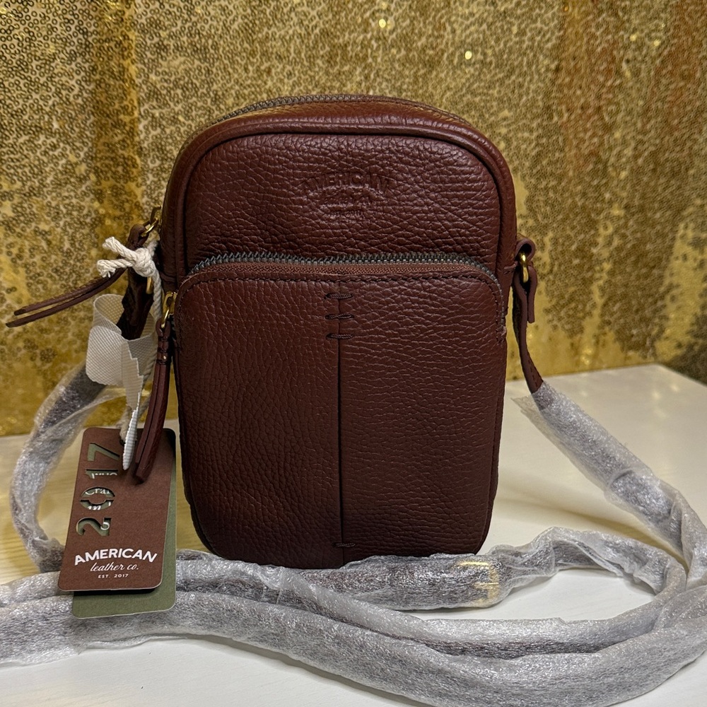 American Leather Co. Cleveland Mini Crossbody bag In Pebble Leather.